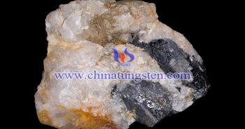 【直播新聞】贛州鎢協(xié)預(yù)測(cè)均價(jià)下跌 業(yè)者後市觀點(diǎn)分歧 鎢礦圖片