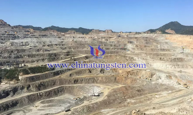 欒川南泥湖露天礦場(chǎng)
