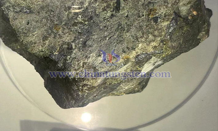 鎢精礦圖片