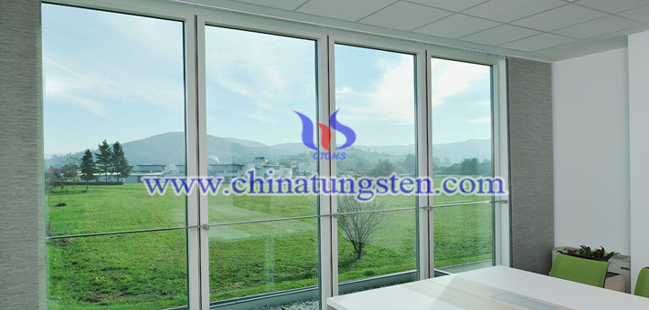 透明絶縁ガラス用のナノタングステン酸化物畫像