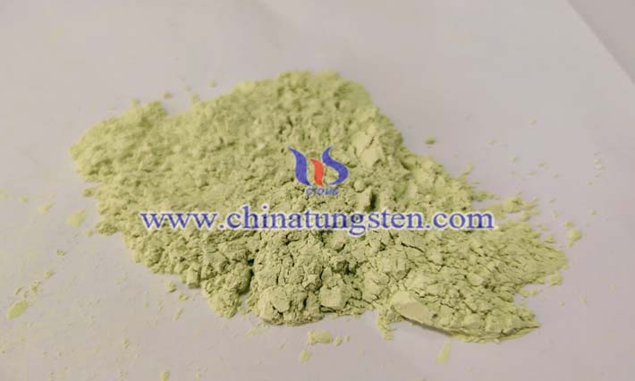 光觸媒コーティングに適用される黃色の酸化タングステンの畫(huà)像