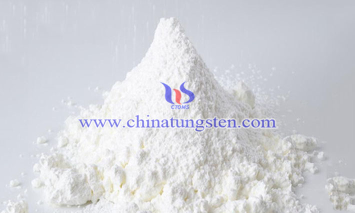 パラタングステン酸アンモニウムを準(zhǔn)備する方法は？