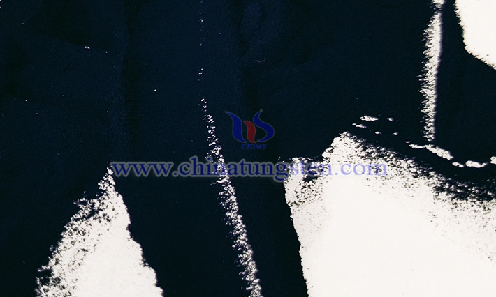 建築用ガラスの省エネコーティング用紫色酸化タングステンナノ粒子