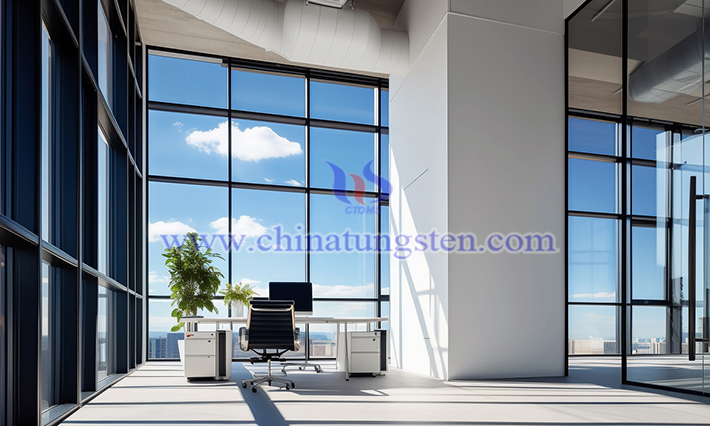 斷熱ガラスコーティング用の紫色酸化タングステンナノ粒子