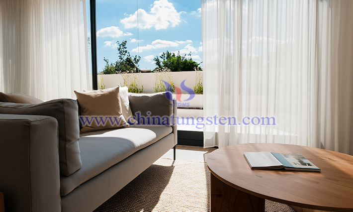 斷熱ガラスコーティング用の黃色酸化タングステンナノ粒子