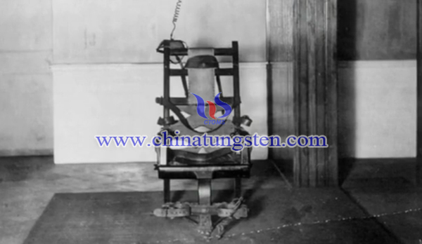 殺妻被判死刑的William Kemmler被2000伏的交流電處決。（紀(jì)錄片The Men Who Built America)