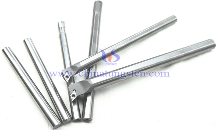 鏜桿等機械制造中導向裝置、減震裝置、壓鑄模、刀夾也是鎢合金的重要用途