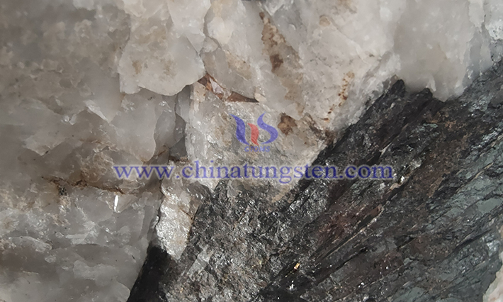 鎢精礦圖片