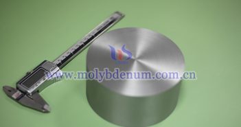 節(jié)后鉬市繼續(xù)向好運行 鉬鐵價格上漲4000元 TZM圓棒圖片