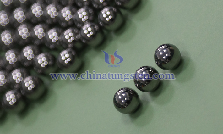 中鎢智造硬質(zhì)合金球圖片